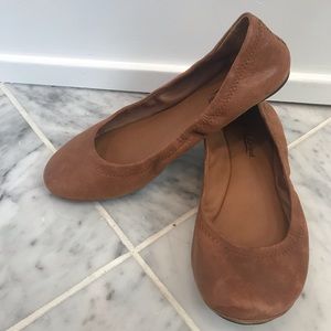 Lucky Brand tan ballet flats